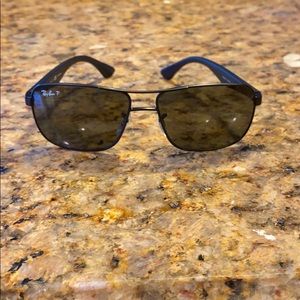 Raybans polarized sunglasses